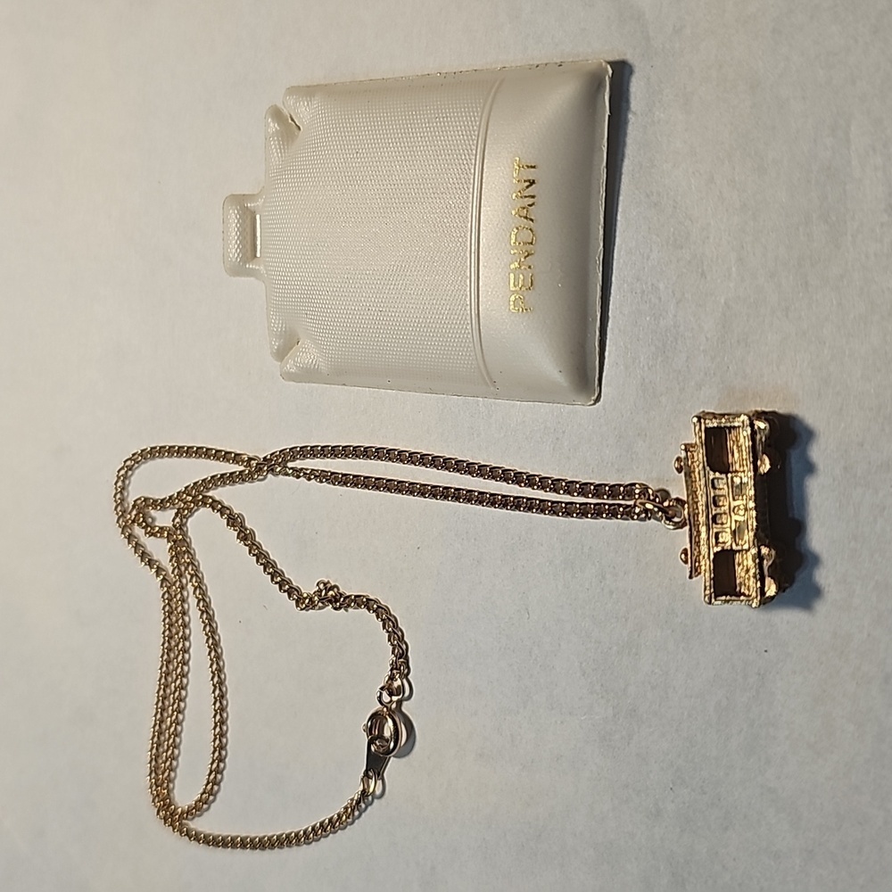 Cable Car Pendant Necklace NWOT
